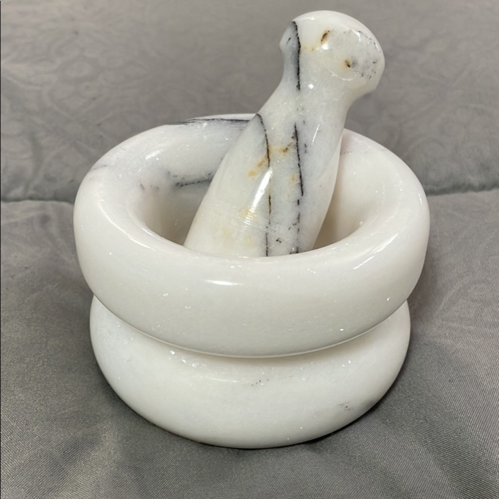 Marble Mortar & Pestle kit